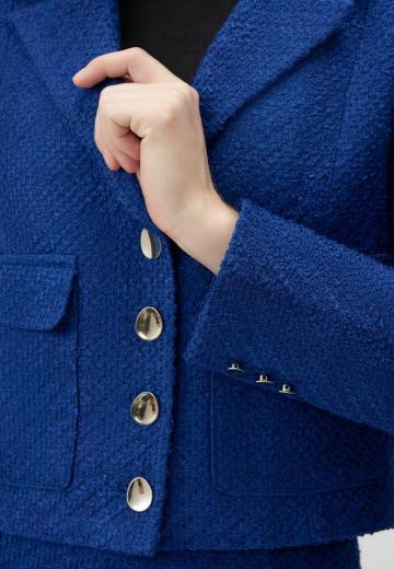 Короткий блейзер