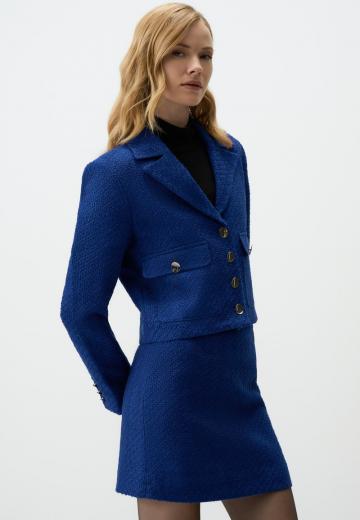 Короткий блейзер