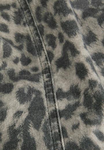 Блузка без рукавов