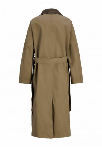 Шерстяное пальто