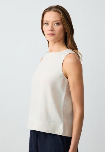 Блузка без рукавов
