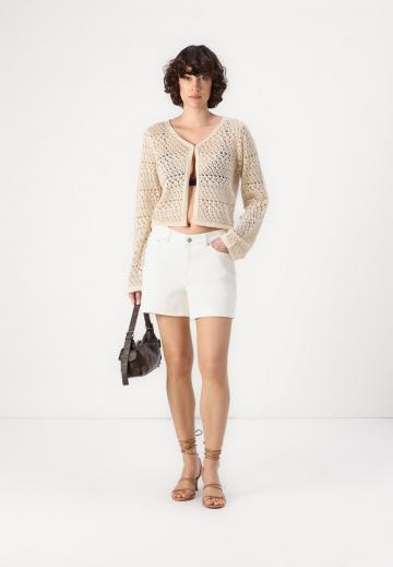 Джинсовые шорты