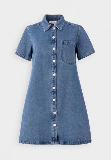 Джинсовое платье