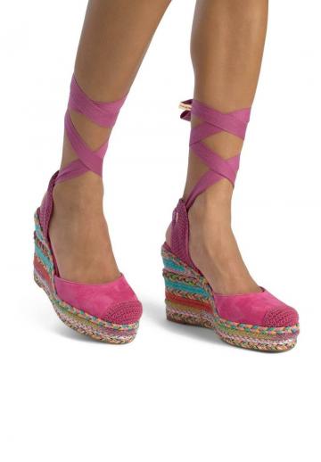 Туфли на танкетке