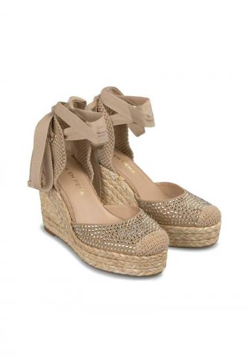 Туфли на высоком каблуке