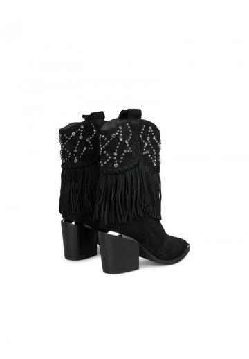 Полусапожки на высоком каблуке