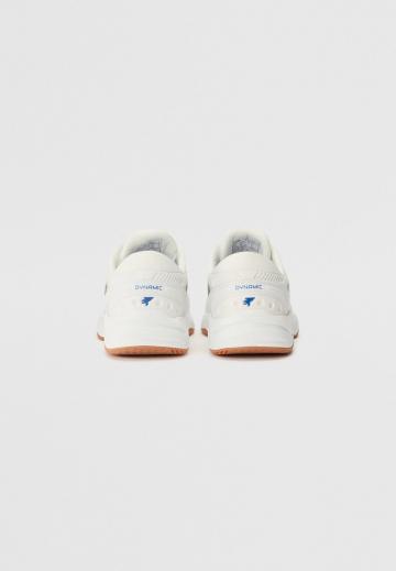 Кроссовки для зала