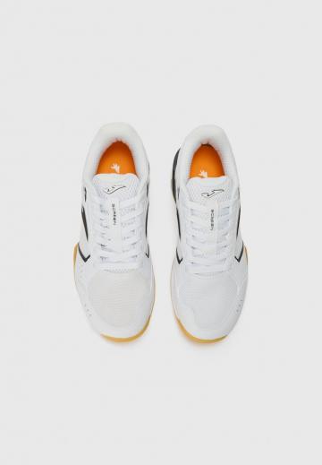 Кроссовки для зала