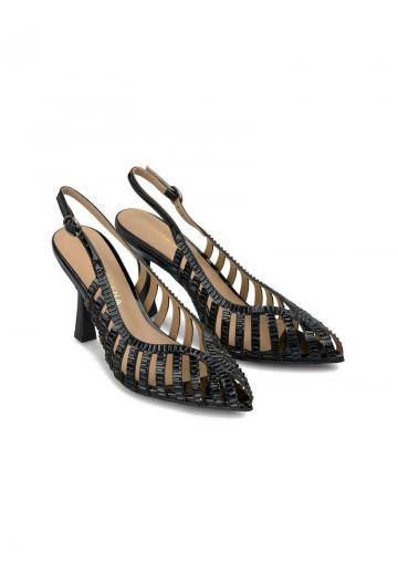 Туфли на высоком каблуке