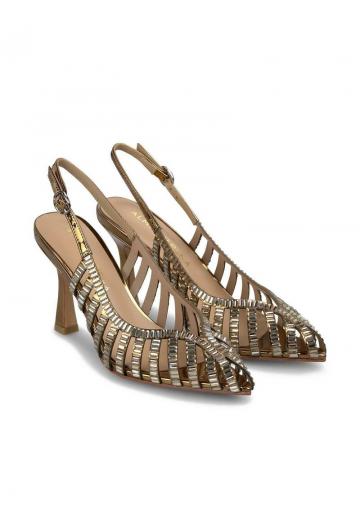 Туфли на высоком каблуке