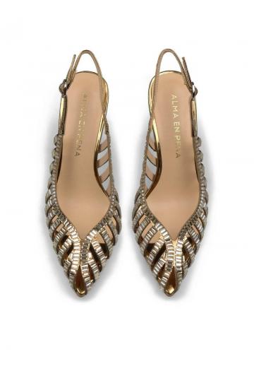 Туфли на высоком каблуке