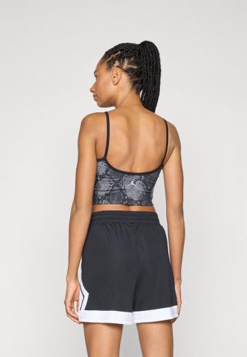 Топ на бретельках