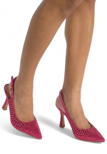 Туфли на высоком каблуке