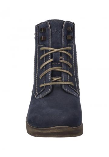 Зимние ботинки