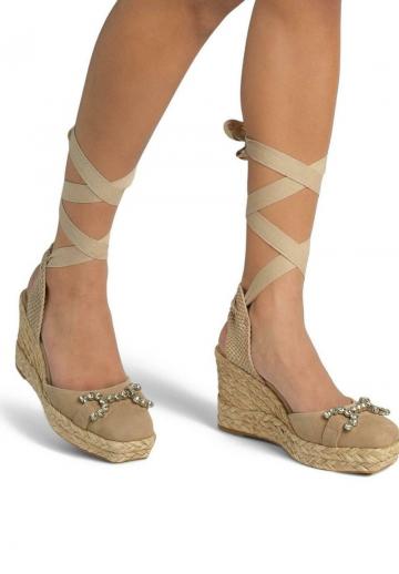 Туфли на шнуровке