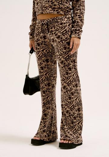 Спортивные штаны