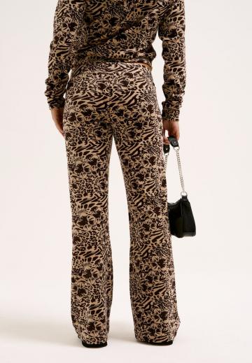 Спортивные штаны