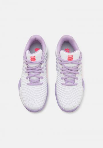 Теннисные кроссовки