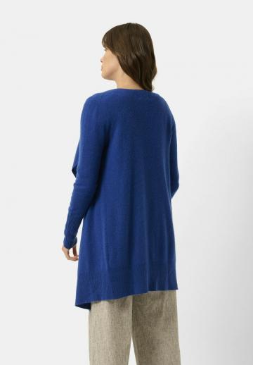 Длинный жилет