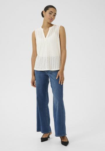 Блузка без рукавов