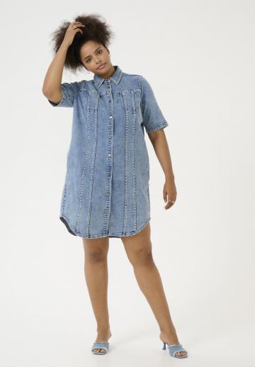 Короткое платье