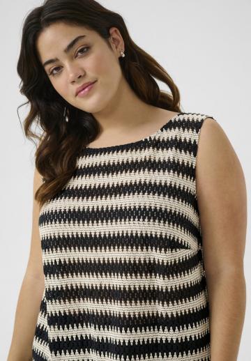 Длинный топ