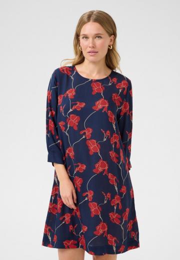 Короткое платье