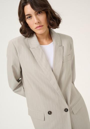 Длинный блейзер