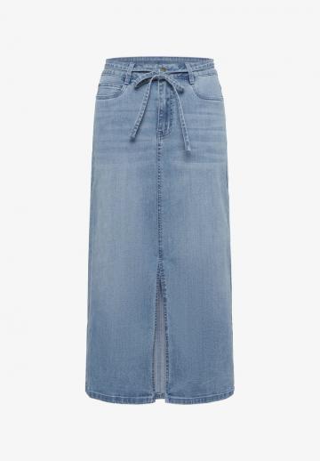 Юбка с накладными карманами