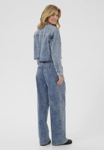 Джинсовая жилетка