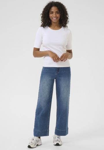 Свободные джинсы