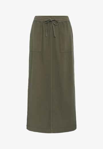 Юбка с накладными карманами