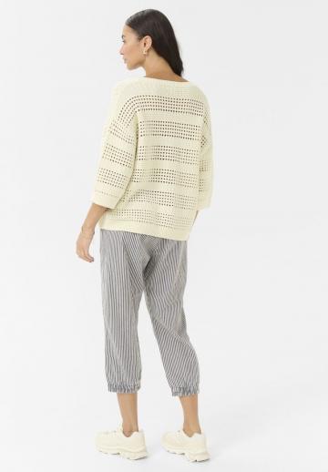 Вязаная кофта