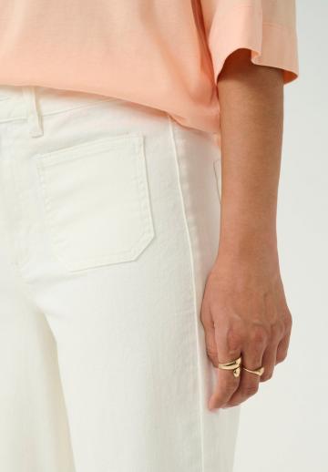 Клешеные джинсы