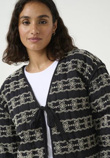 Жаккардовая вязаная кофта