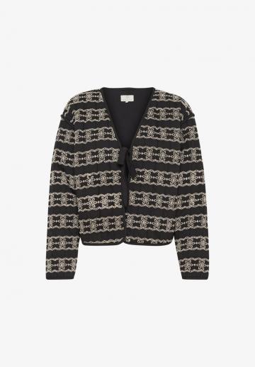 Жаккардовая вязаная кофта