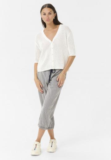 Вязаная кофта