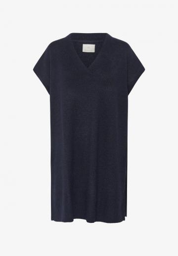 Длинный пуловер