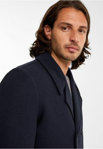 Короткое пальто