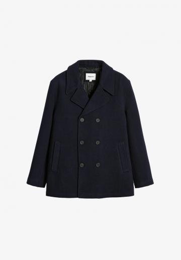 Короткое пальто