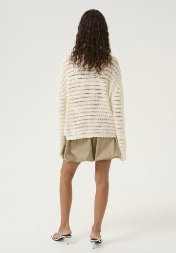 Длинный пуловер