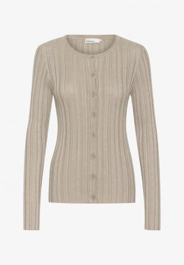 Длинный жилет