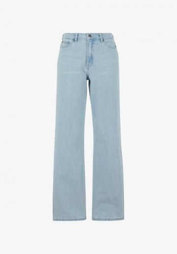 Прямые джинсы