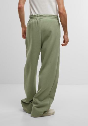 Спортивные штаны