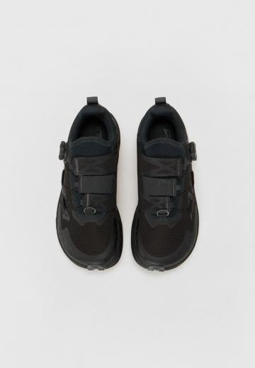 Беговые кроссовки