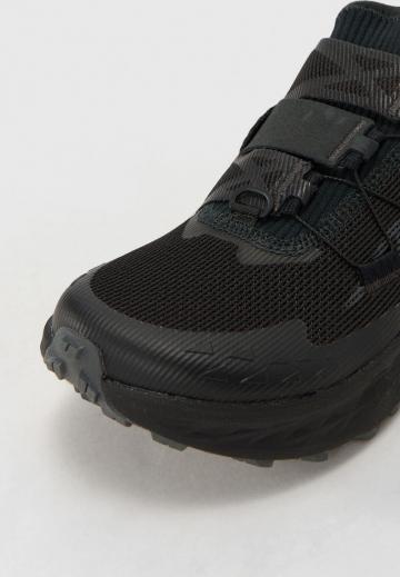 Беговые кроссовки