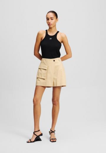 Юбка с накладными карманами