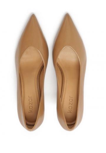 Туфли с высоким носом