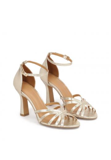 Гандбольные кроссовки