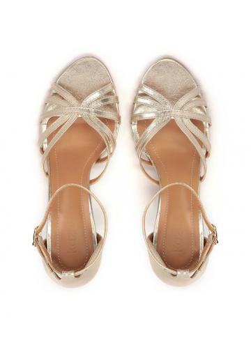 Гандбольные кроссовки